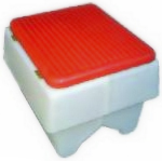 TOLVA DOBLE FERTILIZACION C/TAPA 220 LTS. (4 ALIM.)