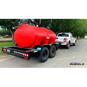 Acoplado Cisterna con Tanque Plastico para 3.680 Lts. (CP1005)