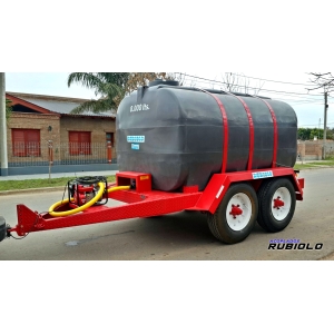 Acoplado Cisterna con Tanque Plastico para 8.000 Lts. (CP1010)