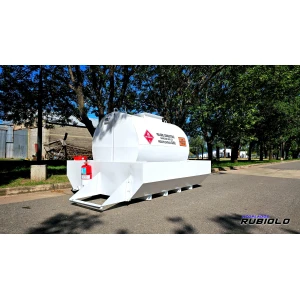 Tanque estacionario con Batea Antiderrame de para 2.000 Lts. (TB1002)