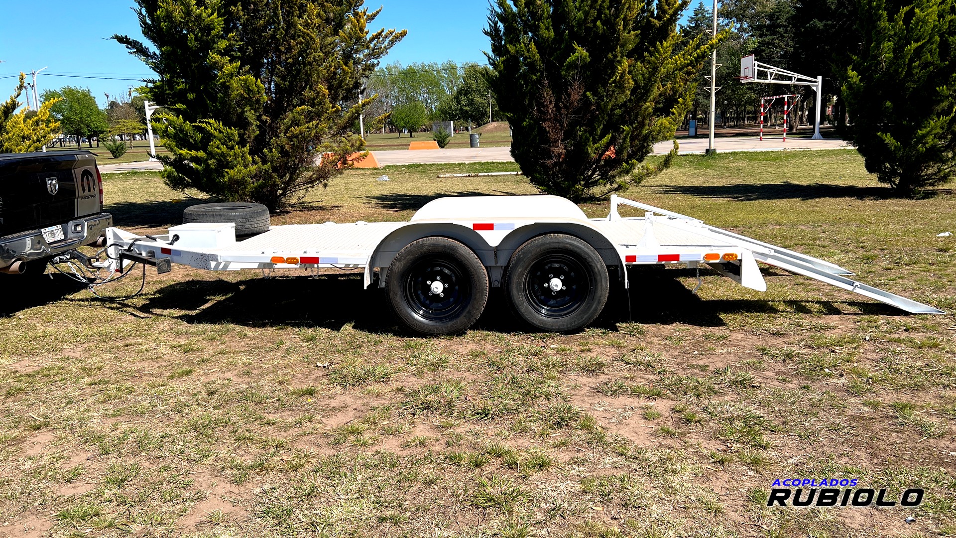 Trailer para Vehiculos para 4 Tn. (TR1003) 4 Trailer para Vehiculos para 4 Tn. (TR1003) - Image 4