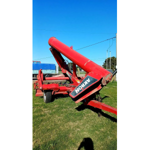 Extractora de granos Usada Marca Akron Modelo EXG 3600 C/neumaticos