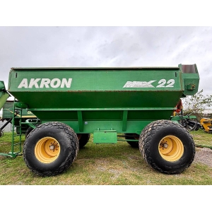 Tolva Autodescargable Usada Akron MAX22 Con gomas 28-1-26 y Balanza